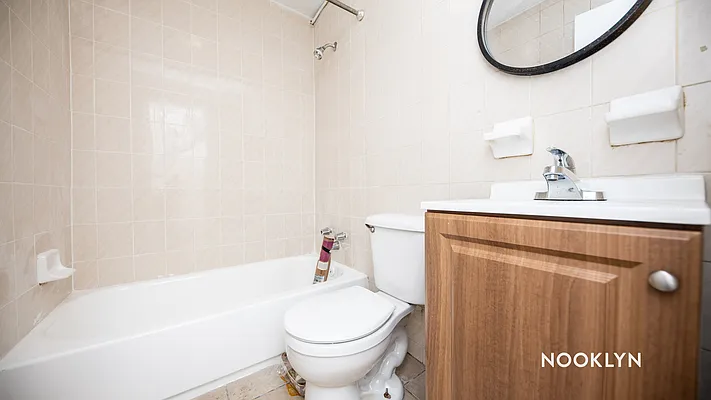 Rented by Nooklyn NYC LLC | media 11