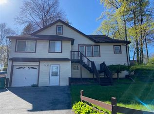 31 Titus Rd, Poughkeepsie, NY 12603