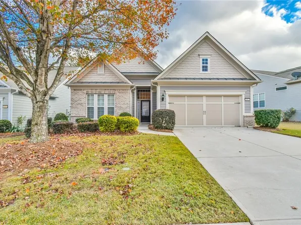 6407 Autumn Crest Ln, Hoschton, GA 30548