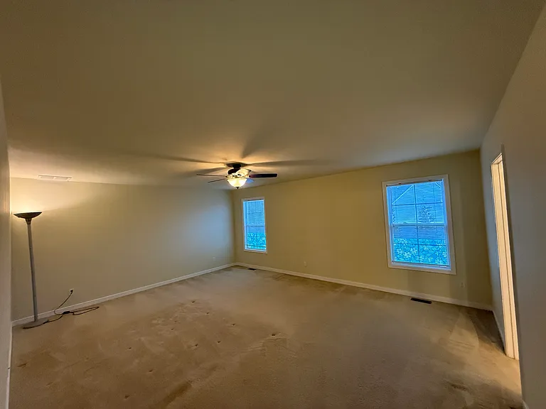 512 Paddle Creek Dr — Photo 15