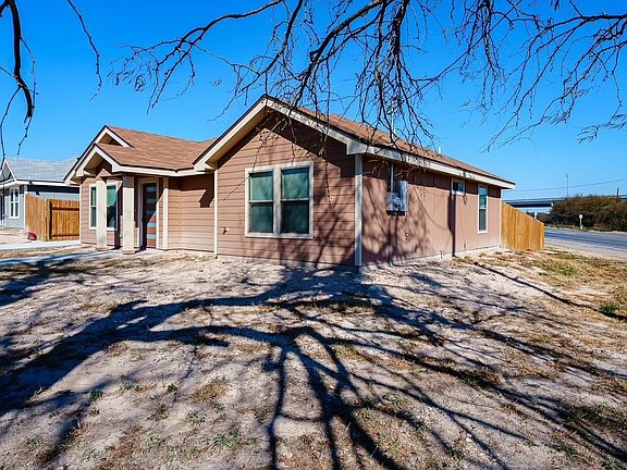 3rd image of 101 San Juan St