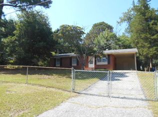 4604 Strathmore Ave, Fayetteville, NC 28304