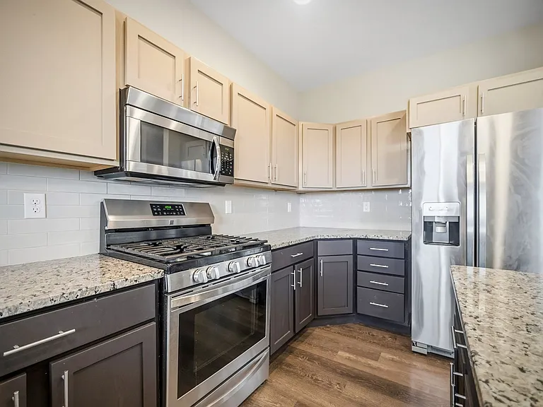 8411 N James Ct — Photo 51