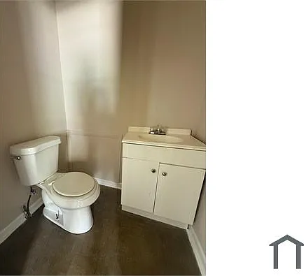 3 bed, 1056 sqft, $1,153 — Photo 3