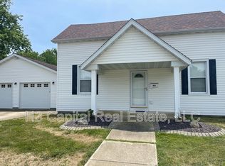 416 S 5th St, Breese, IL 62230
