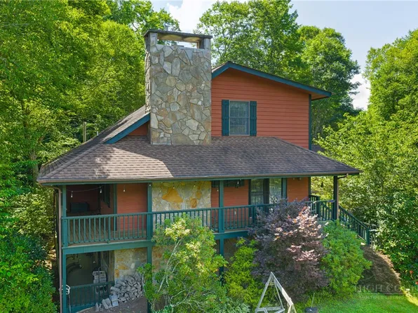 277 Country Lane, Newland, NC 28657