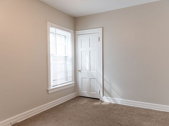 3rd image of 1709 N 2nd St APT 2