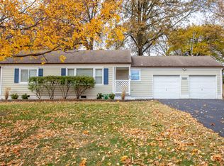 8628 Floyd St, Overland Park, KS 66212