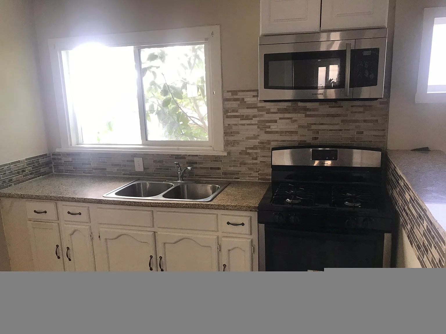Studio, 450 sqft, $1,700 — Photo 2