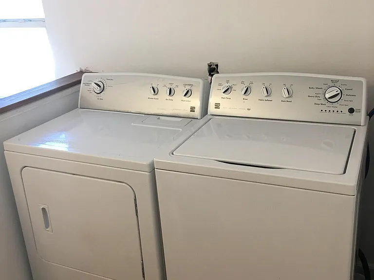 1927 Washington St NE #1 — Photo 16