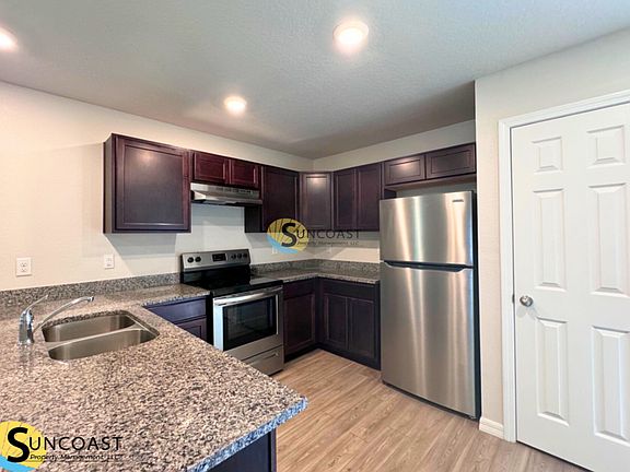 4th image of 1172 Comanche St Unit 1