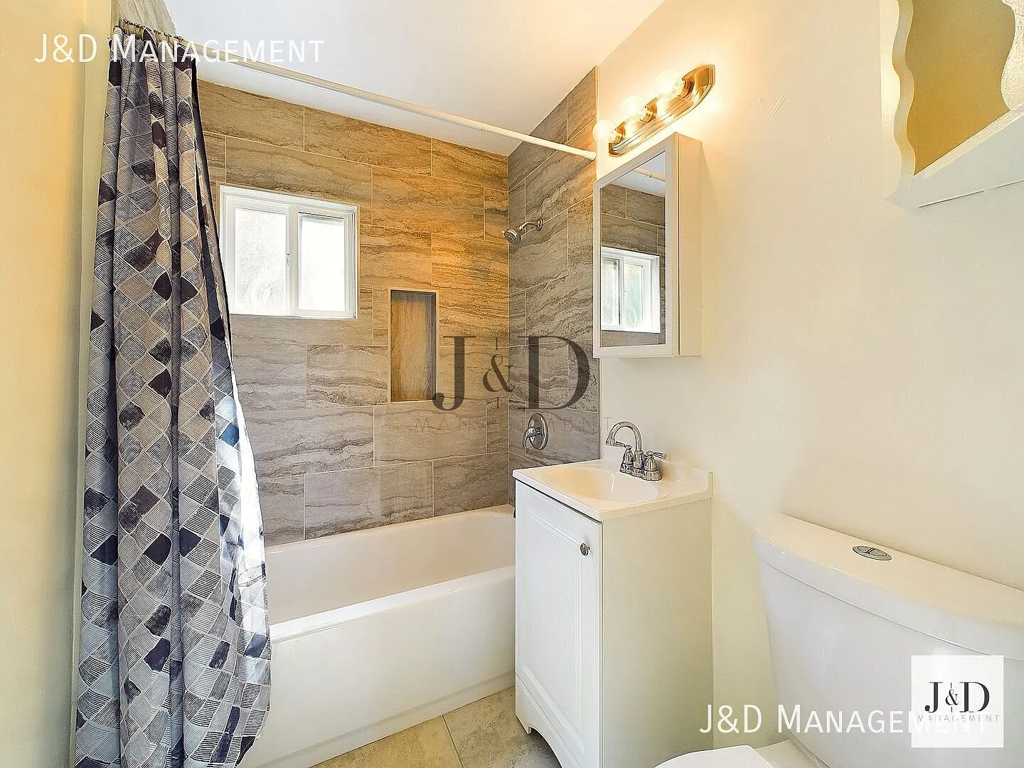 Charming 1 Bed / 1 Bath in Central San Diego! — Photo 4