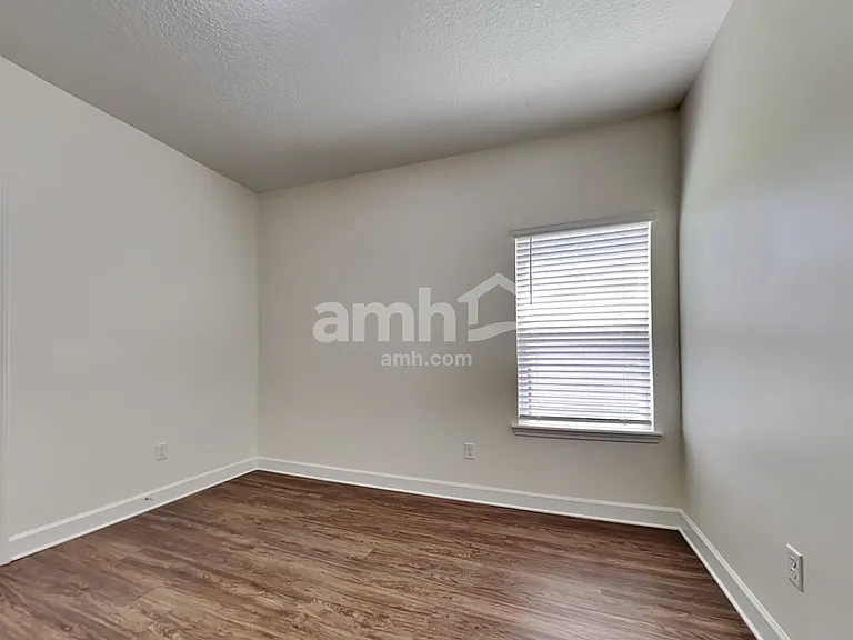 970 Sunny Stroll Dr — Photo 14