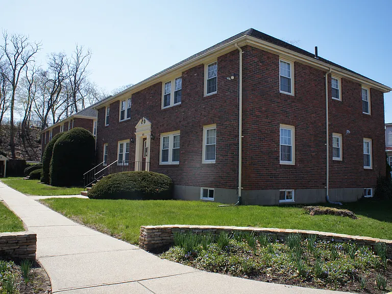 163 Everett St #3 — Photo 9