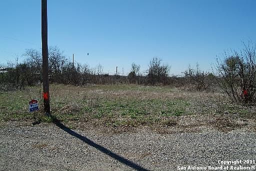2nd image of 4807 Anacacho St