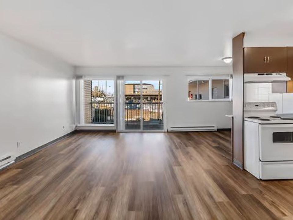 1st image of 507 10th Ave SE #142
