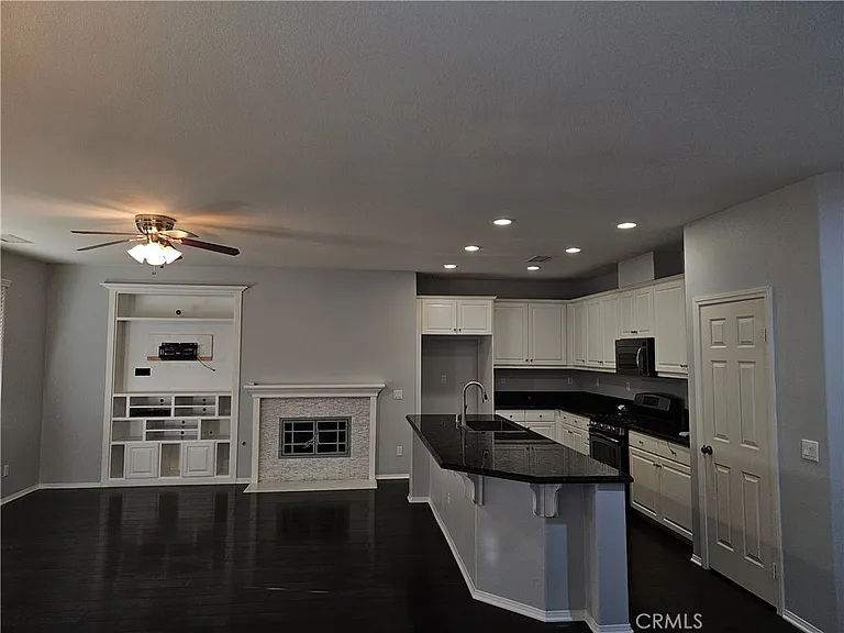 34237 Aurora Ct — Photo 5