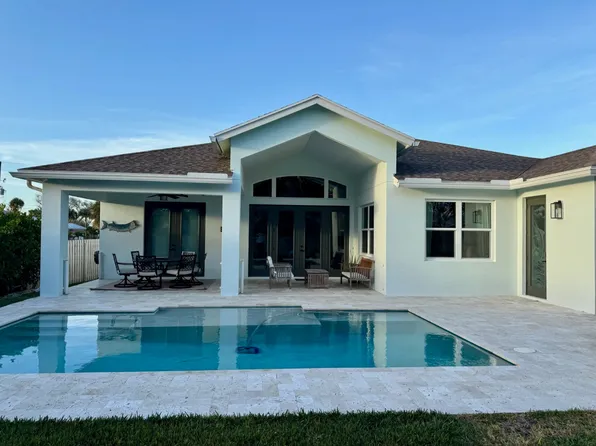 1709 Porpoise Ave, Fort Pierce, FL 34949