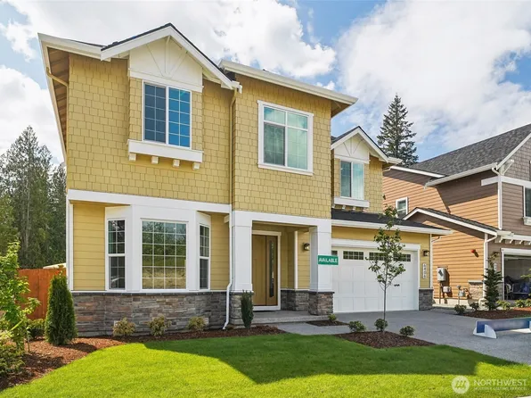 6406 213th Avenue Ct E, Lake Tapps, WA 98391
