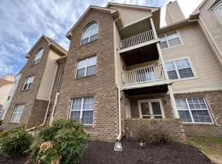 9804 Lake Pointe Ct APT 102, Upper Marlboro, MD 20774
