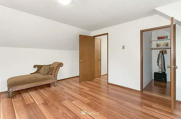 2525 NE 95th St — Photo 23