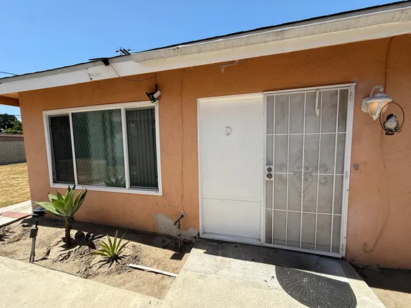 4870 Abbott Rd APT D, Lynwood, CA 90262