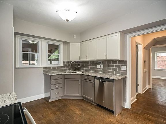 4th image of 8906 Sycamore Ct