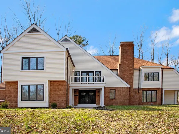 4200 Henry Ct, Saint Leonard, MD 20685