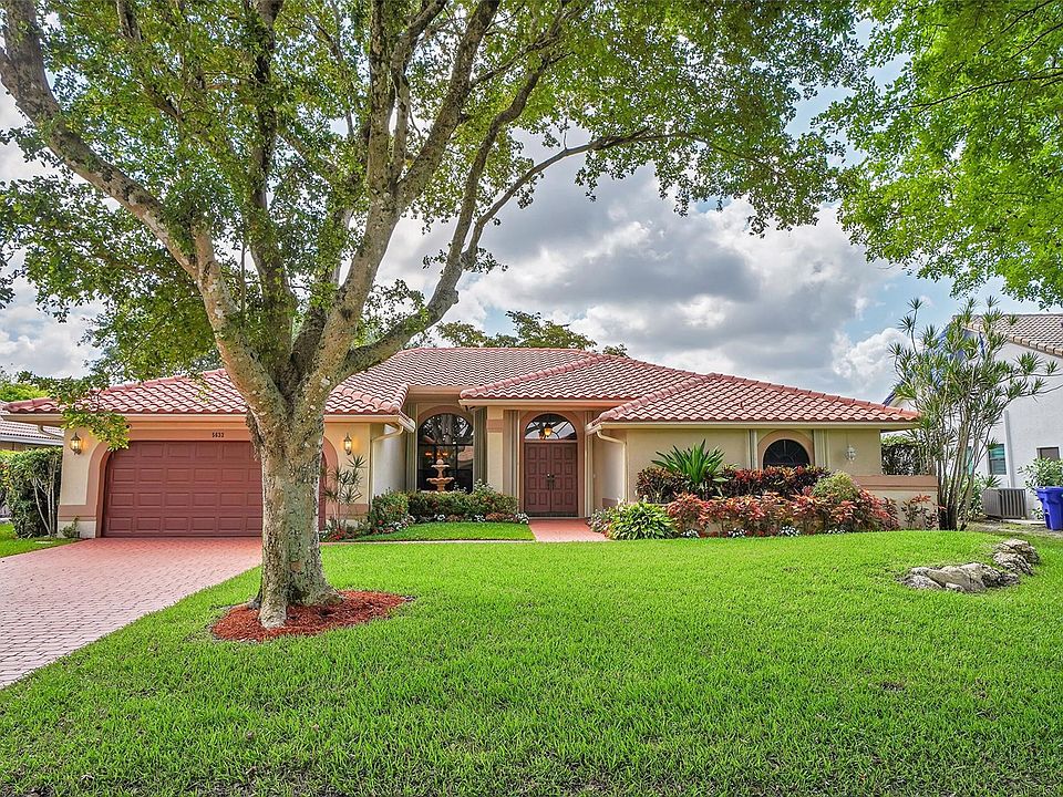 1st image of 5633 NW 86th Avenue