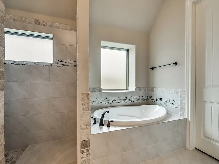 5328 Ethel Ln — Photo 13