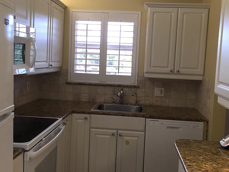 200 Forest Lakes Blvd #303 — Photo 5