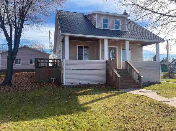 501 N Main St, Lanse, MI 49946