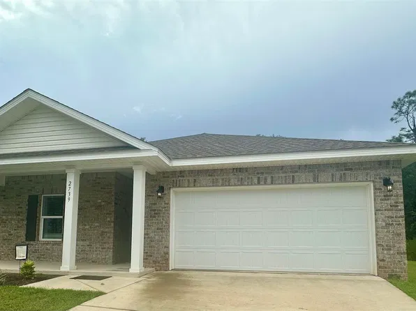 2739 Avalon St, Cantonment, FL 32533