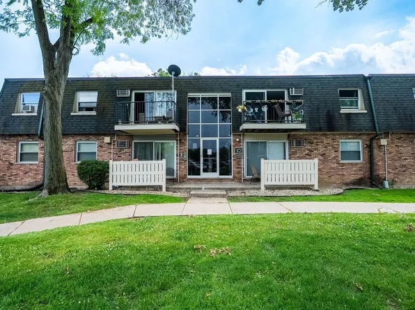 9998 S 84th Ter APT 115, Palos Hills, IL 60465