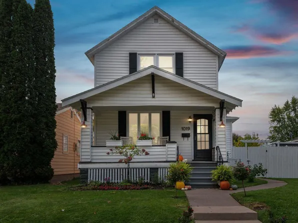 1019 9th Ave W, Ashland, WI 54806