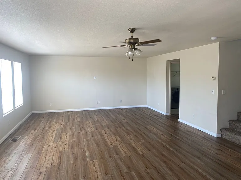 9438 Canyon Meadows Dr — Photo 6