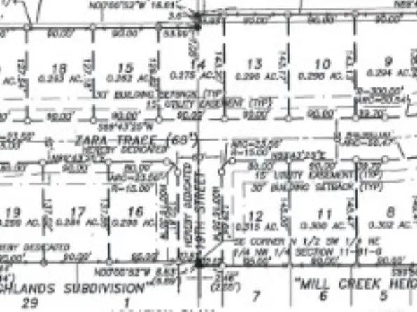 1824 Zara Trce, Clinton, IA 52732