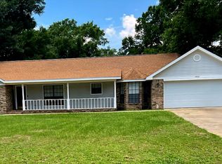 5808 Hermitage Cir, Milton, FL 32570