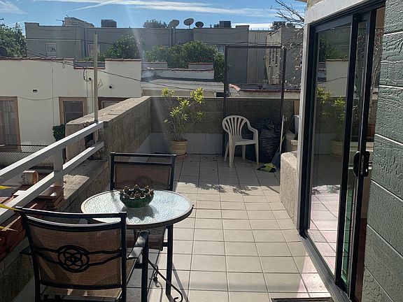 4th image of 1234 E Wilson Ave #8