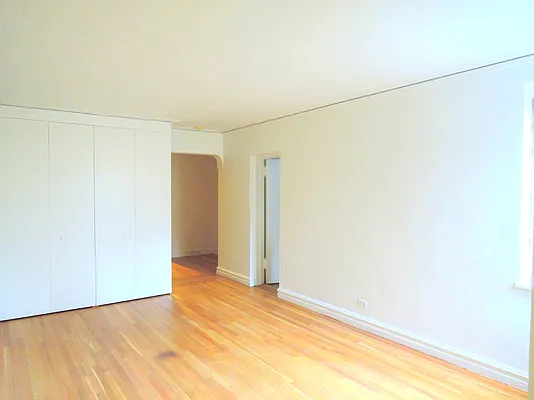 Rented by Manhattan Spaces | media 14