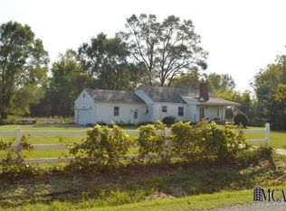 7001 Oakville Waltz Rd, Carleton, MI 48117