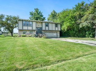 1357 Brandywine Rd, Crown Point, IN 46307