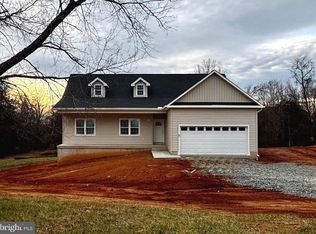 10704 Rixeyville Rd, Culpeper, VA 22701