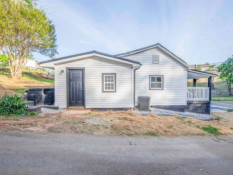 4112 Edington Rd — Photo 31