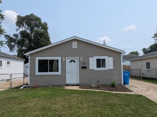 30760 Palmer Blvd, Madison Heights, MI 48071
