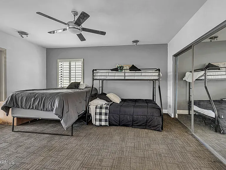 4618 W Park View Cir — Photo 25