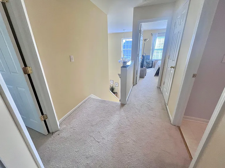 302 Mannington Dr — Photo 21