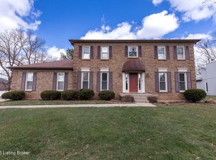 10417 Scarlet Oak Ct, Louisville, KY 40241