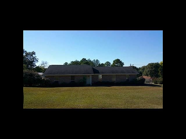 1st image of 3834 26th Ave E