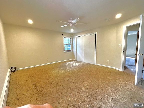 5th image of 40 William St